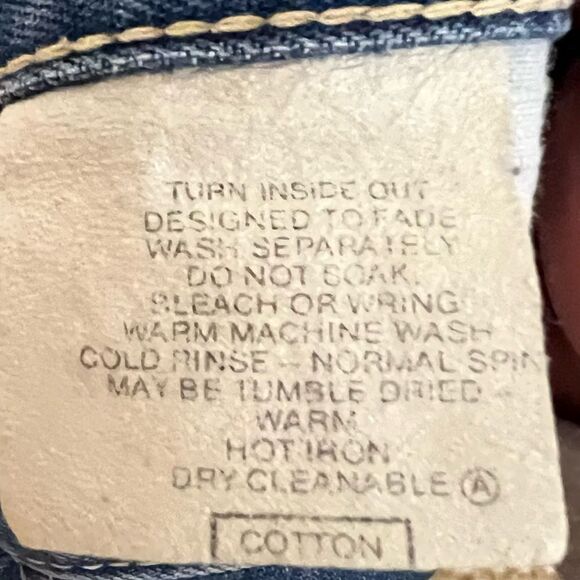 VINTAGE Levi’s Australia High Waisted  Size 000 28” Waist - Picture 6 of 9